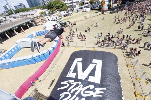 FMFA Stage Dive