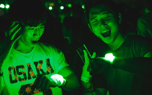 Heineken Live Your Music - A first in Malaysia, LED wristbands lit up in sync to the music, signifying the launch of Live Your Music - All Is Amazing