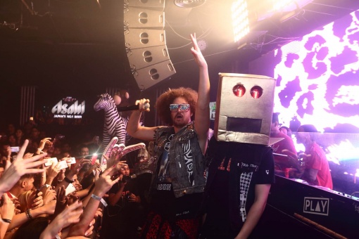 redfoo_play-4